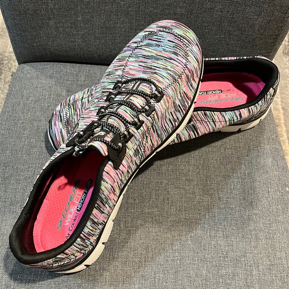 Skechers Woman’s Size 11. Multi colored